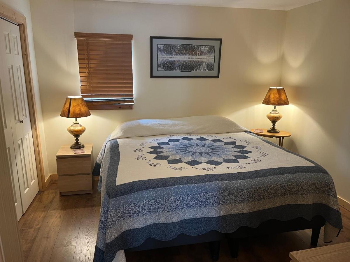 Creekside Downtown Vacation Suites, Only Adults 25 Or Older バッファロー エクステリア 写真